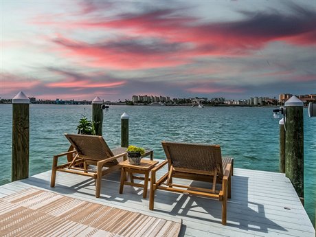Royal Teak Collection Admiral Patio Lounge Set