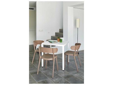 Resol Casino Eco Recycled Plastic Dining Set