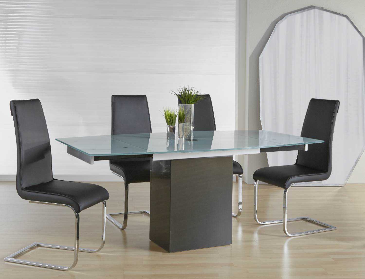 Star International Furniture Ritz Quadrato Dining Room Set SIFE2331XT1BLKSET2