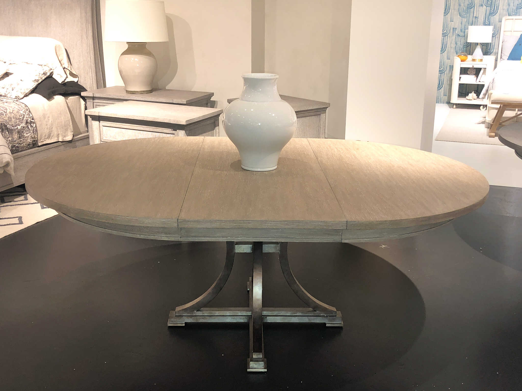 Stanley Furniture Willow 60 Wide Round Dining Table