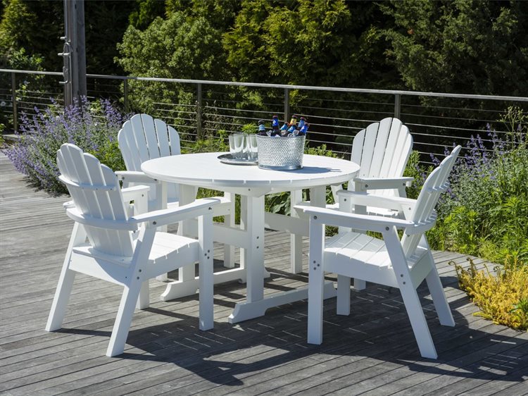 Seaside Casual Salem Rounds Recycled Plastic Outdoor Dining Set