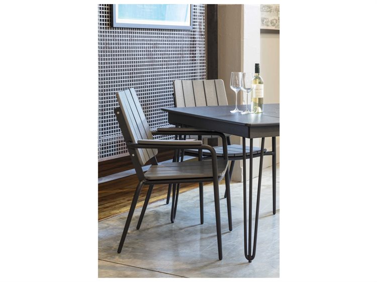 Seaside Casual Hip Aluminum Outdoor Patio Dining Set