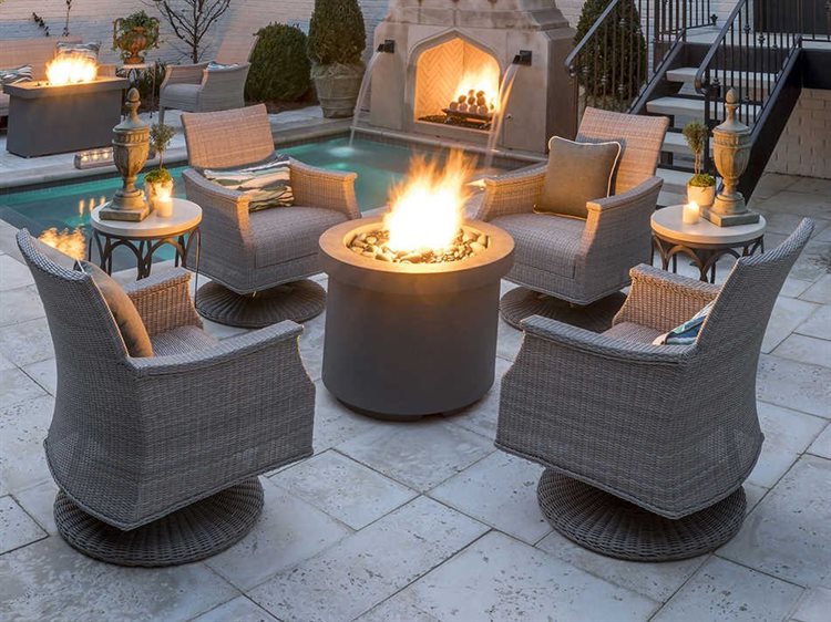 Summer Classics Bentley Wicker Firepit Lounge Set