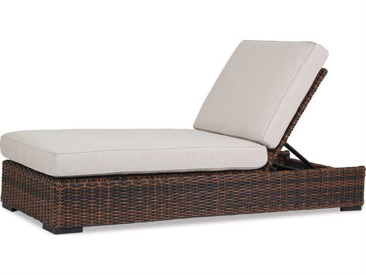 Sunset West Montecito Wicker Chaise Lounge in Canvas Flax with Self Welt