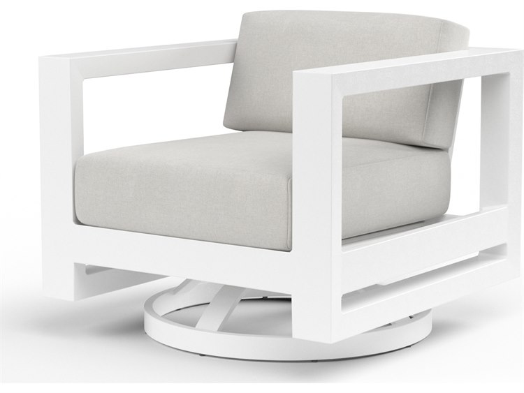 Sunset West Newport Aluminum Frost Swivel Outdoor Lounge Chair with cushions in Cast Silver