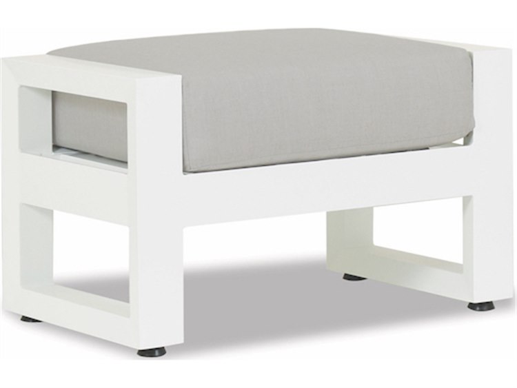 Sunset West Newport Frosted White Aluminum Ottoman in Cast Silver