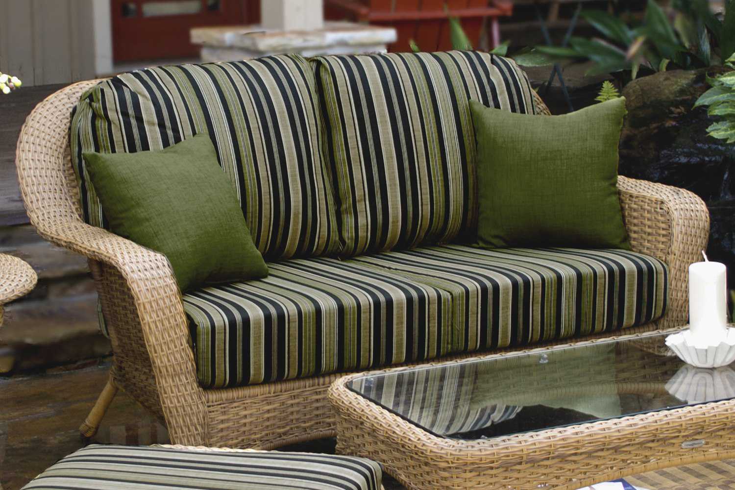 Tortuga Outdoor Sea Pines Wicker Cushion Loveseat | TGLEXLS1