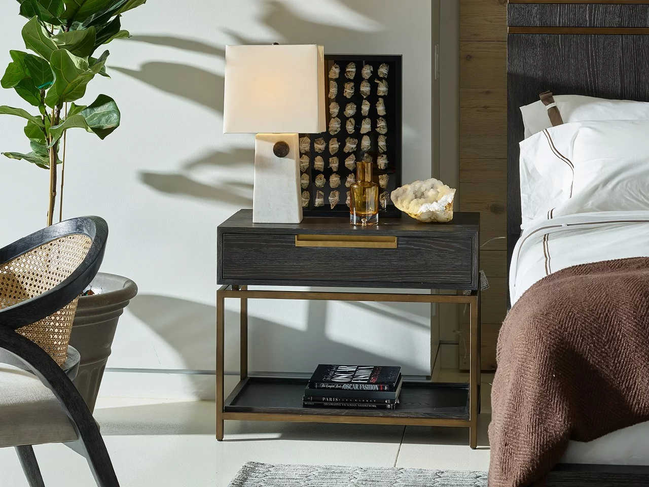 Universal Furniture Onyx 1 Drawer Nightstand UF847350