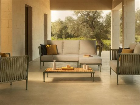 UnoPiu Treble Patio Lounge Set