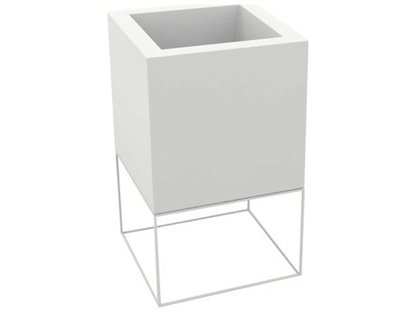 Vondom Outdoor Vela White Matte Planter