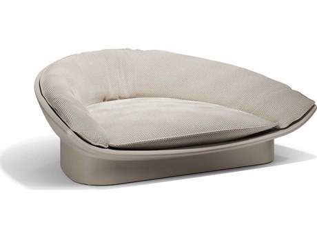 Vondom Outdoor Luna Daybed Ecru Glad Desert Upholstery