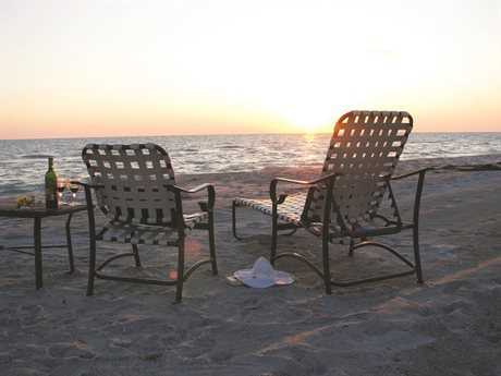 Windward Design Group West Wind Strap Aluminum Lounge Set