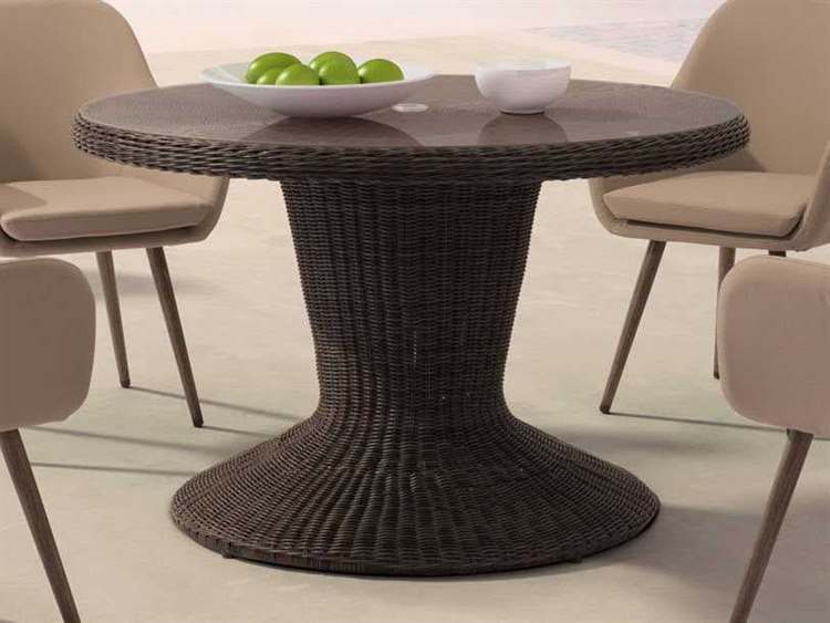 Zuo Outdoor Noe Aluminum Wicker 48 Round Glass Top Dining Table in