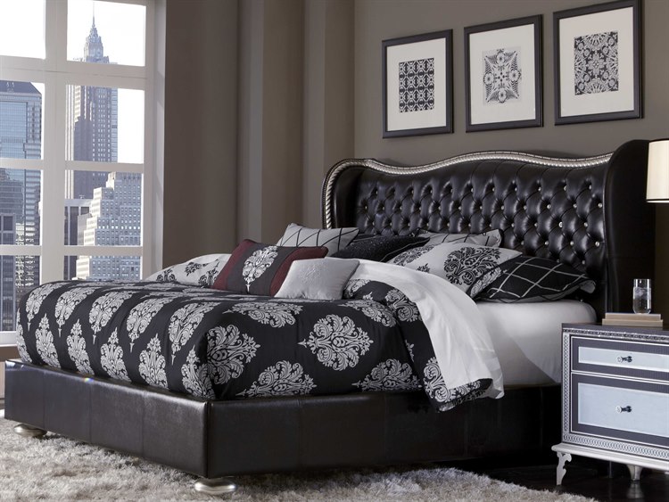 Aico Furniture Michael Amini Hollywood S Starry Night Black Aico Furniture Michael Amini Hollywood S Starry Night Black Iguana Eastern King Size Platform Bed 03000sekup3