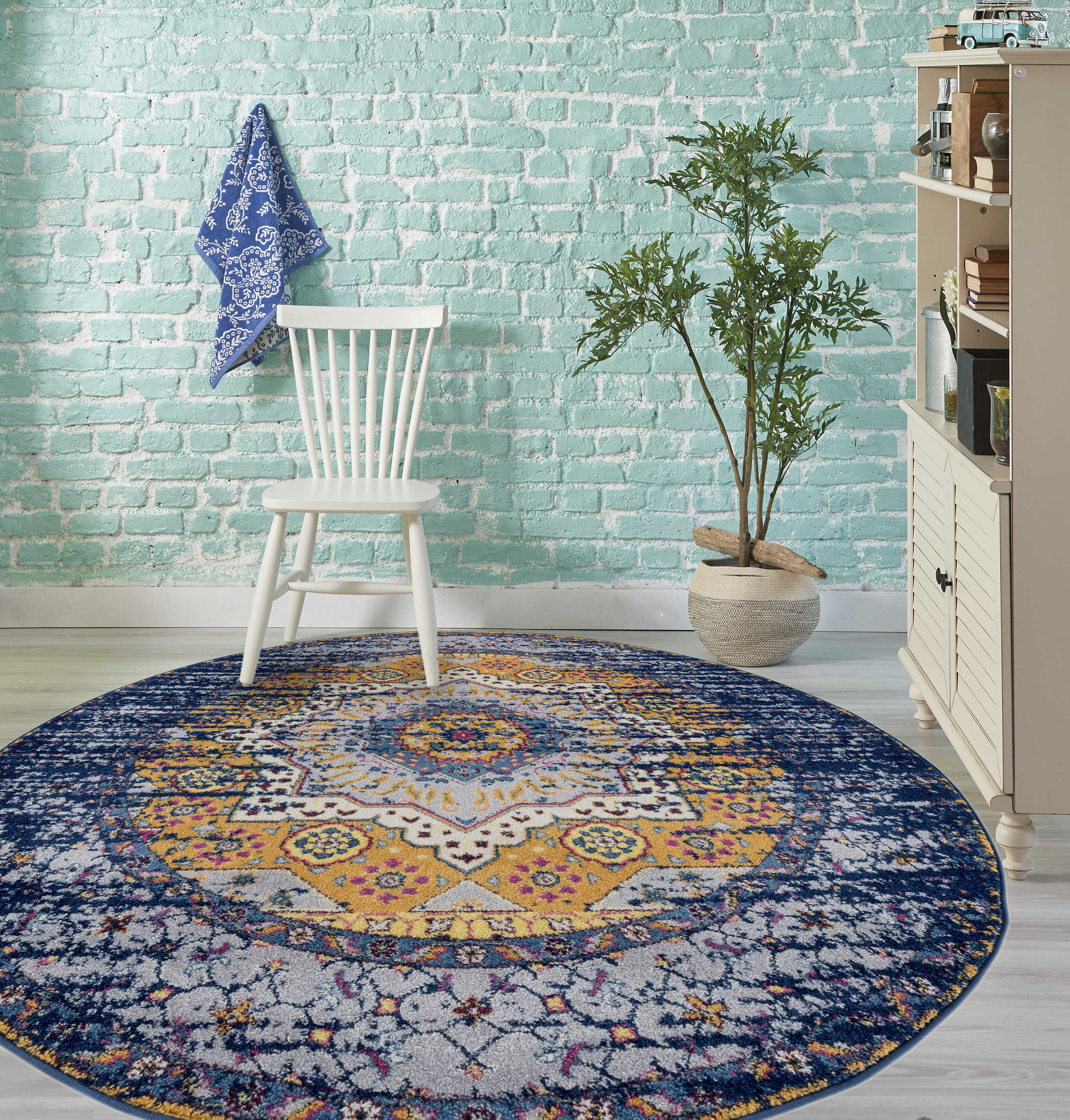 Amer Rugs Manhattan NavyOrange / TealPink YellowIvory Round Area Rug