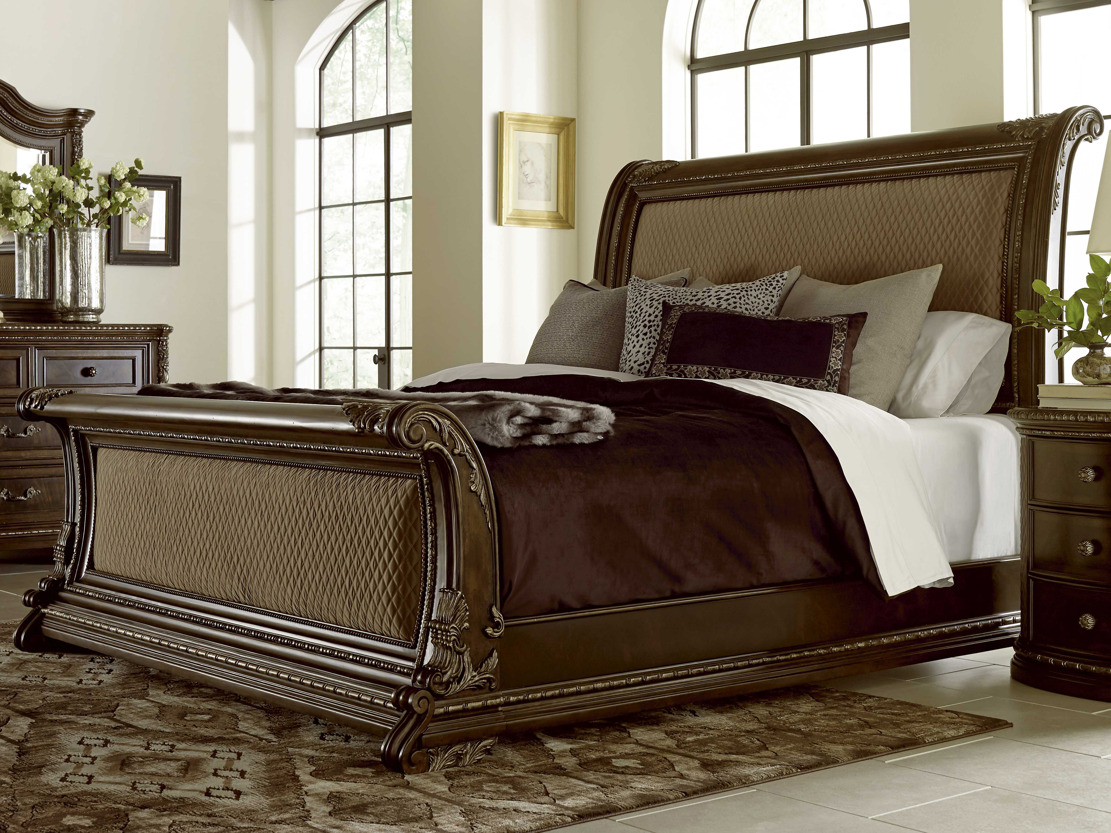 New Sleigh Bed Bedding for Large Space