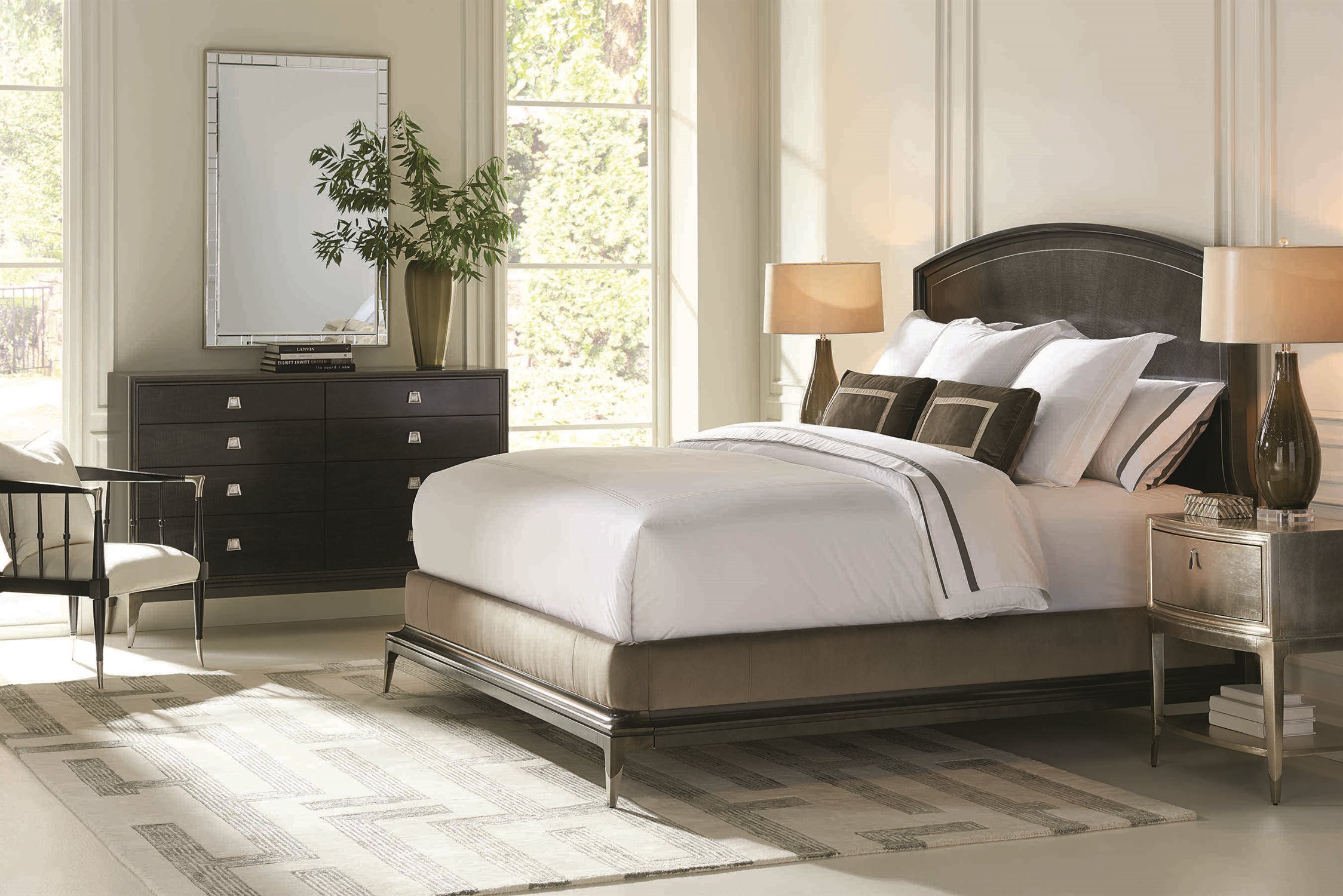Caracole Classic Bedroom Set CACCLA4171010SET2
