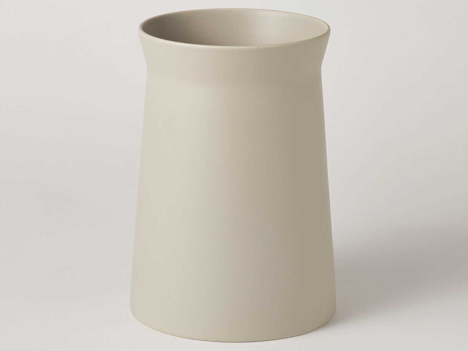 global views vase