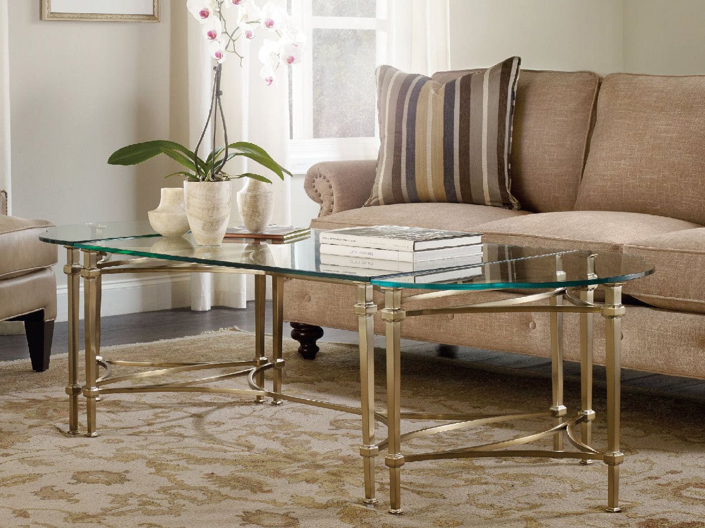 Hooker Furniture Highland Park Gold 42''L x 28'' Wide Rectangular