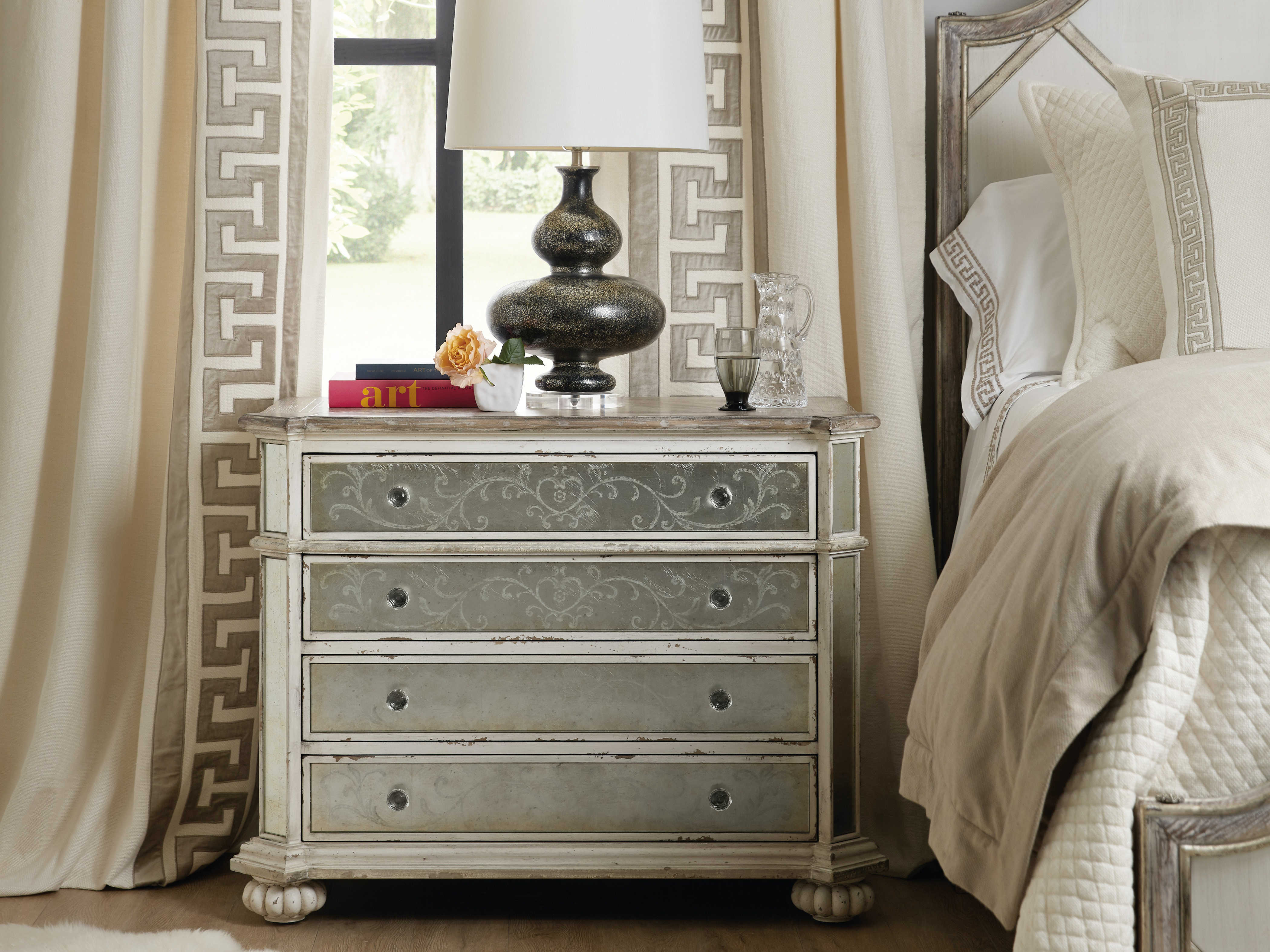 Hooker Furniture Sanctuary-2 Blanc Four-Drawers Nightstand | HOO58659020280