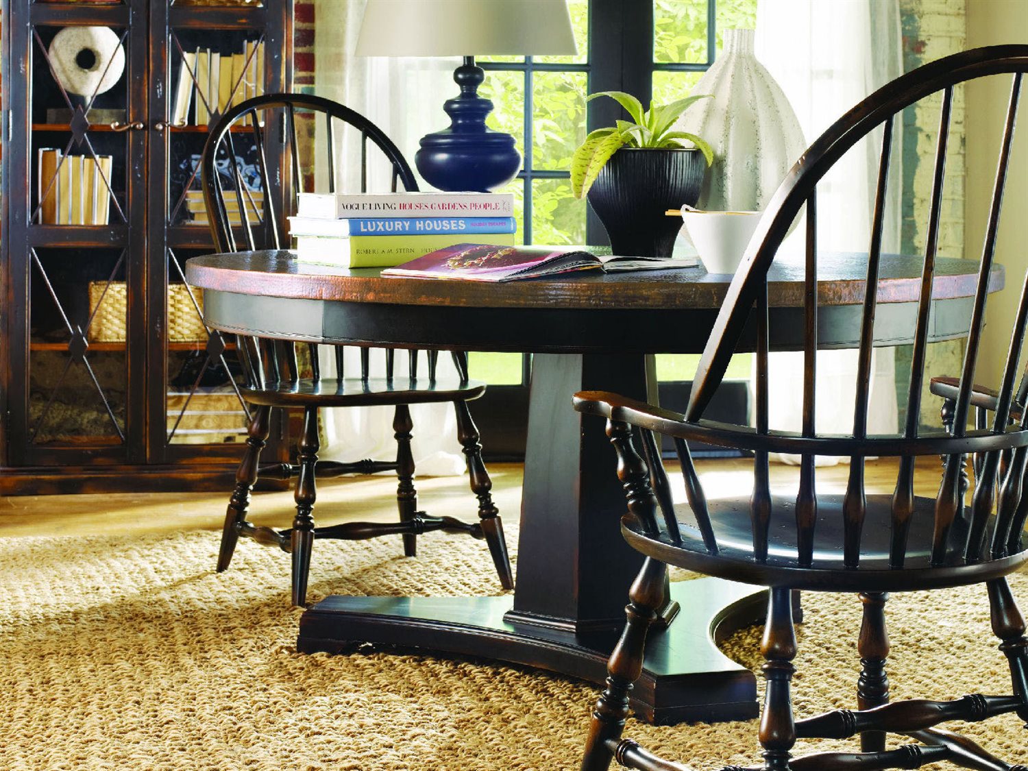 Furniture Sanctuary Ebony 48 Wide Round Pedestal Dining Table