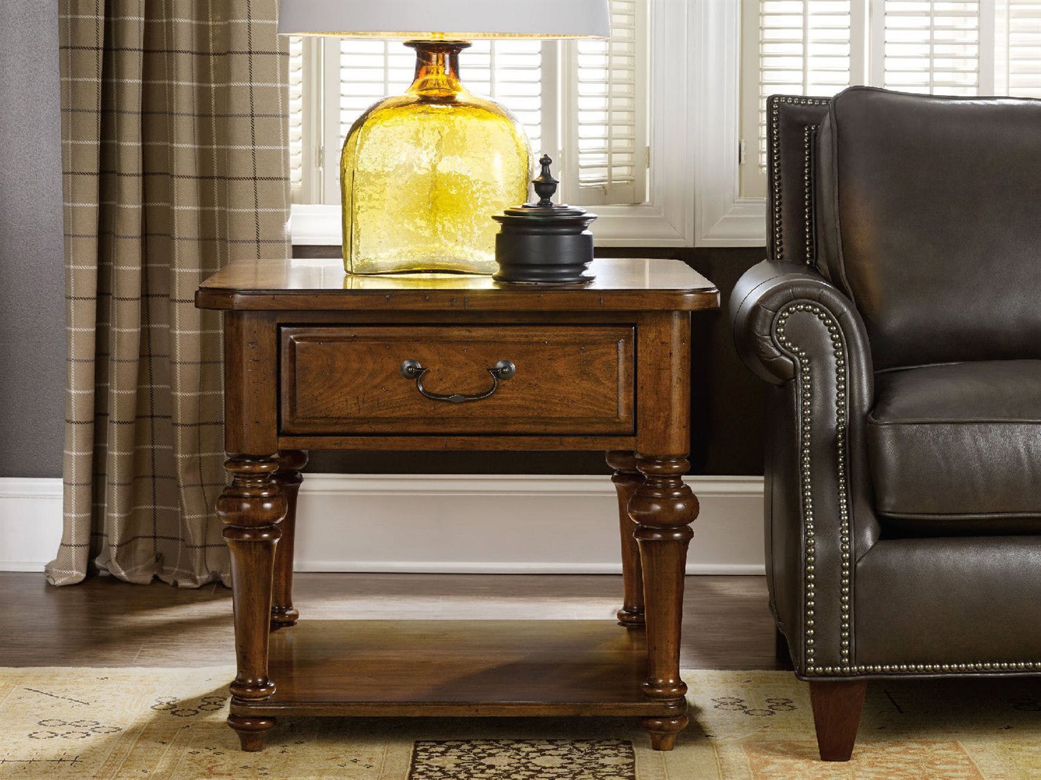 Hooker Furniture Tynecastle Medium Wood 28'' Wide Square Lamp End Table HOO532380115