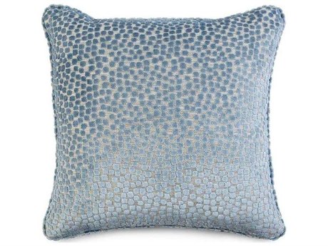 Pillows & Throws