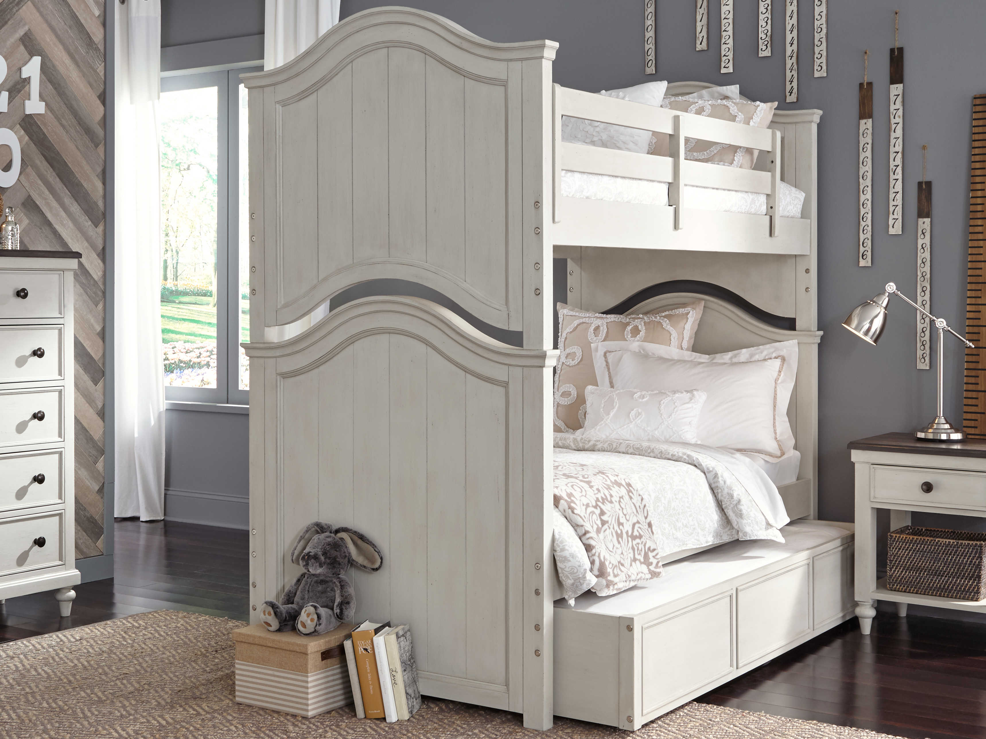 legacy brookhaven bedroom furniture