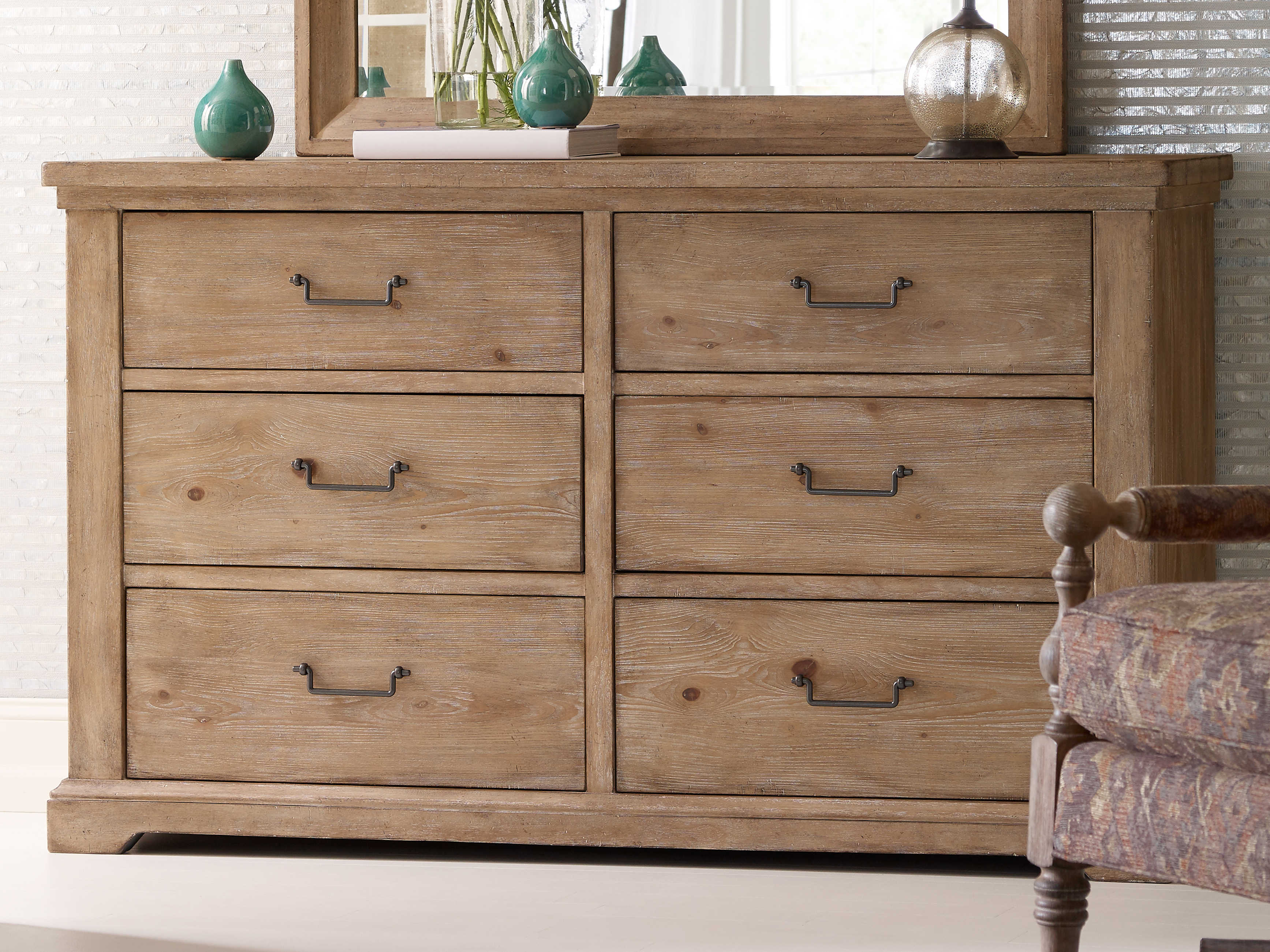 Legacy Classic Furniture Monteverdi By Rachael Ray Bedroom Set