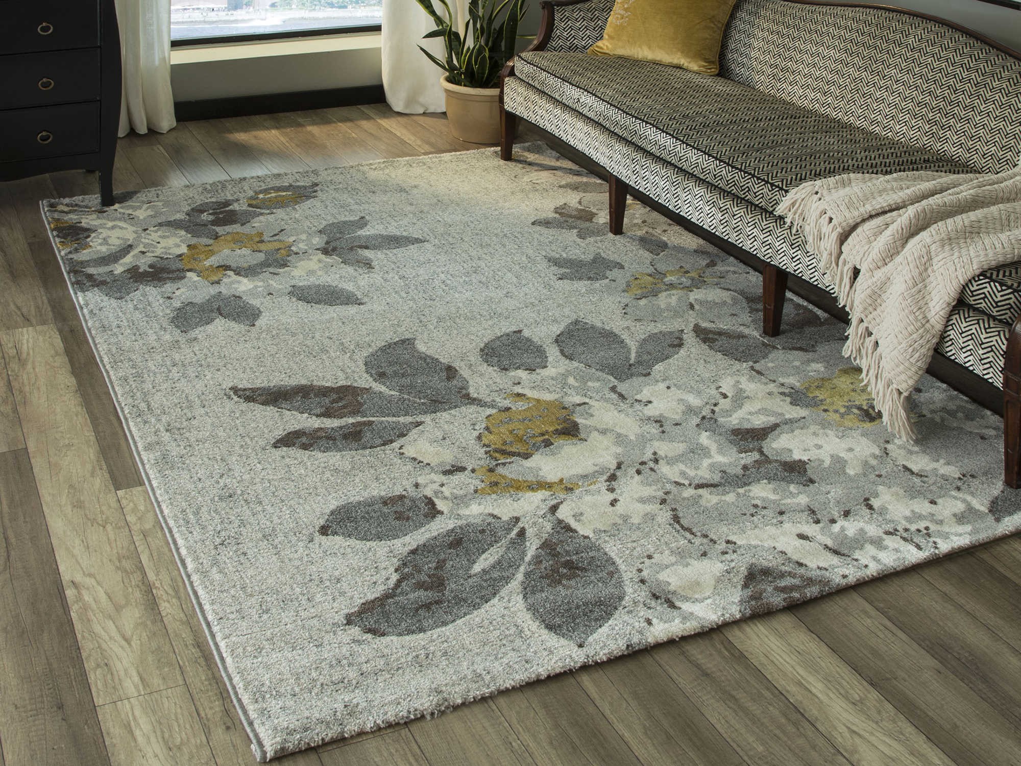 Momeni Luxe Grey Rectangular Area Rug MOLUXE0LX10GRY
