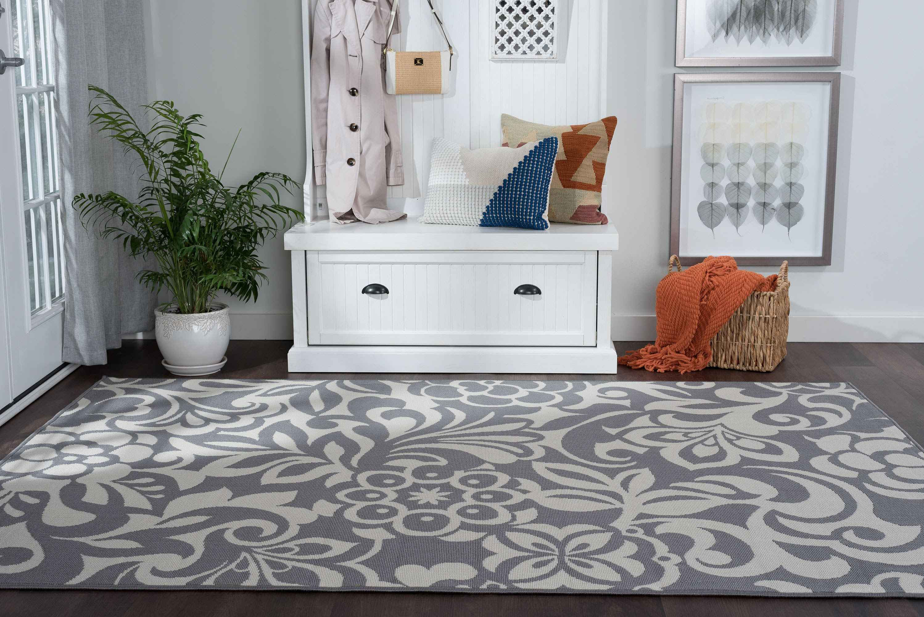 Tayse Rugs Garden City Tahari Gray Rectangular Area Rug TAGCT1029REC